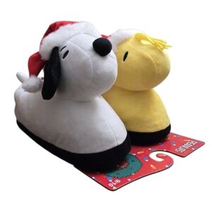 Peanuts Snoopy and Woodstock Holiday Unisex Warm Slippers, Size 9/10 NWT!